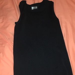 Black athletic tank!